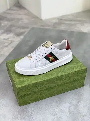 Zapatos masculinos Gucci 3B4 3844