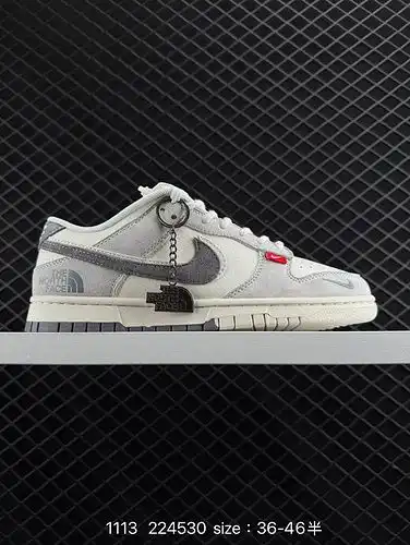 La zapatilla 1d5x0g nike dunk low retro, un clásico zapato de baloncesto de la era 80g, fue diseñada