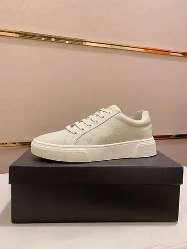Código de zapatos masculinos Armani 8b talla 3844
