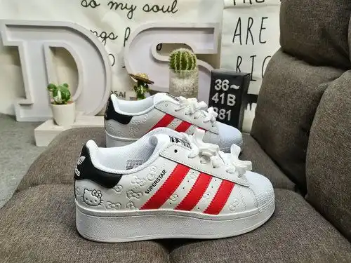 281yuD Adidas GAZELLE INDOOR W SUPERSTAR HKpoo351yu Shell Head Classic Versatile Leisure Sports Boar