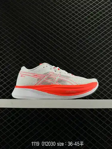 1yu5foo ASICS actualiza la última versión de desarrollo original con una suela media de material de 