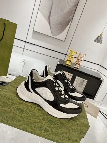 Zapatos masculinos y femeninos guqi Código 1yu1yu8d8poo Código 3544