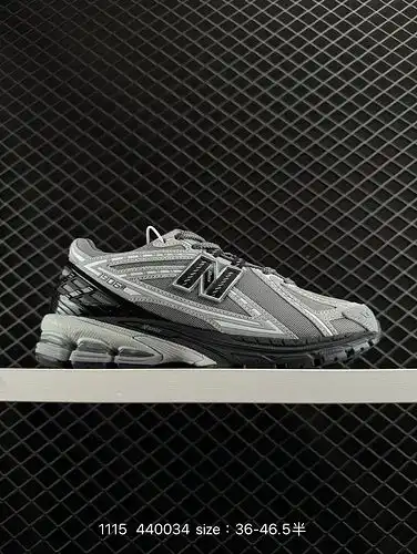 La colección 1yu7boo new balance m1yu9poo 6 es un zapato retro de un solo artículo con elementos ret