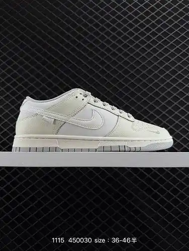 Las zapatillas deportivas neutrales 1yu5oo Nike SB Dunk Low pro dan un paso para mostrar una parte s