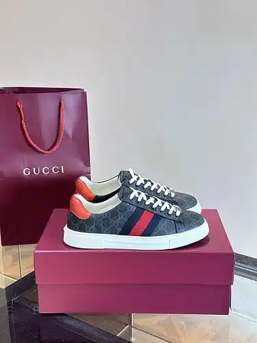 Guqi Código de zapatos masculinos y femeninos 1yu1yu7b5po Código femenino 354po Código masculino 384