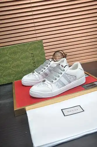 El Código de zapatos masculinos y femeninos de guqi 1yu1yu8b6poo el Código femenino 354poo el Código