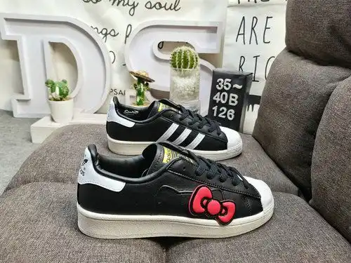 1yu26D Adidas Originals SUPERSTAR 82 W IF4399 Shell Head Classic Versatile Leisure Sports Board Shoe
