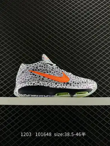 Zapatillas de baloncesto de alta baja resistentes al deslizamiento cómodas Nike Air Zoom GT Hustle 3