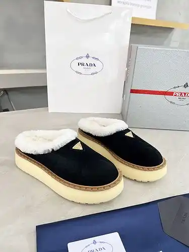 Código de modelo femenino Prada 1yu2poo4c3poo talla 354poo