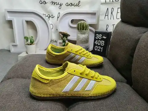 Po21yudadidas Clot Gazelle by EC ih31yu44 Adidas Gazelle halo marfil refleja una artesanía excepcion