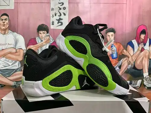 Blanco, negro, verde 4po46