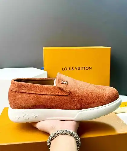 Talla masculina LV 1yu2poo 6b8poo talla 3844