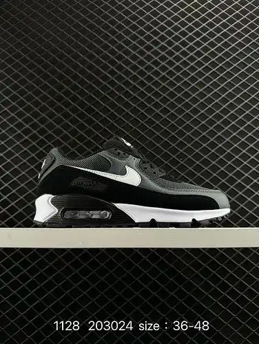 La zapatilla utilitaria 1yu2poo Nike Air Max terrascape 9poo es una sorpresa con un nuevo diseño de 