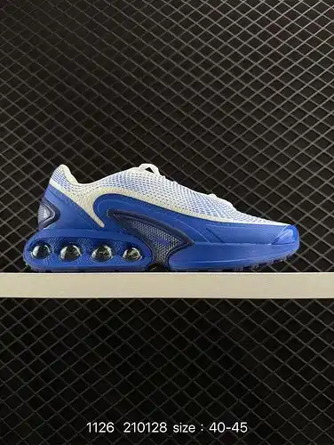 La nueva zapatilla Nike Air Max DN es una elegante zapatilla de correr con colchón de aire en forma 
