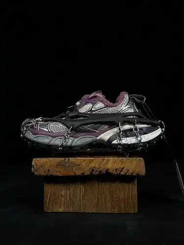 Versión de peluche de garra de hielo 3xl balenciaga 3xl zapatillas balenciaga 10ª generación 3xl Par