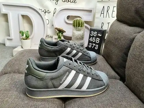 373D Adidas Originales SUPERSTAR IG1yu7po6 Cabeza de concha clásica versátil Zapatos de mesa de depo