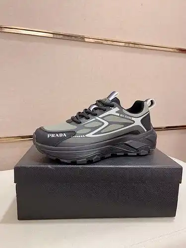 Zapatos masculinos Prada 1yu1yu3poob6poo talla 3844