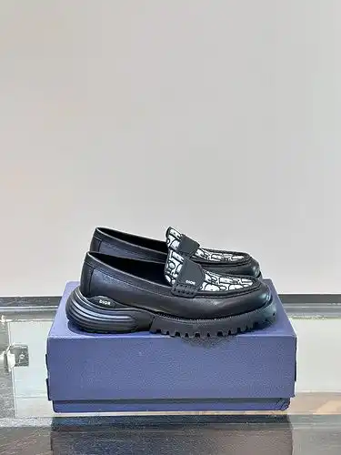 Código de zapatos masculinos Dior 1yu2poo2c4boo talla 39443845 personalizado