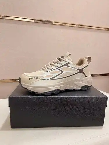 Prada zapato para hombre código 1yu1yu3pooB6poo Tamaño 3844