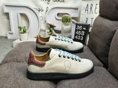 433d clase corporativa Brain Dead x Adidas original tan Smith ih3432 este zapato utiliza un diseño d