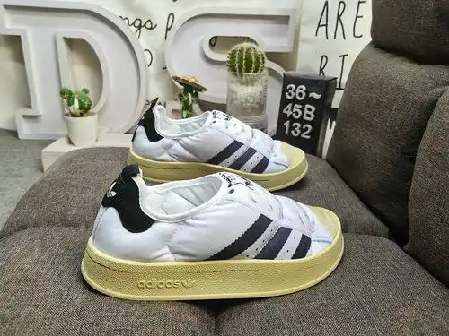 1yu32DAD Originales Puffylette HP6697 Calcetines y zapatos de pan La parte superior está hecha de ma