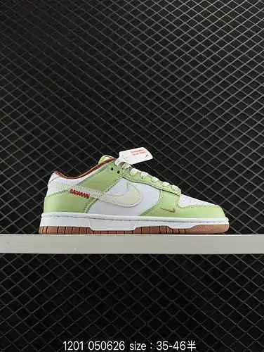 Las zapatillas de patinaje deportivas de ocio retro de banda baja de la serie de Dunk Low de la comp