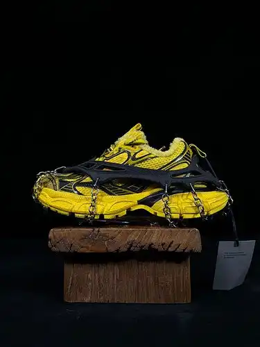 Versión de peluche de garra de hielo 3xl balenciaga 3xl zapatillas balenciaga 10ª generación 3xl Par