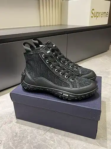 Código de zapatos masculinos Dior 1yu2poo2copo talla 3844