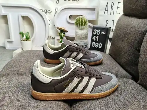 699 dadias Samba og W id1yu481yu el clásico cuero original de terciopelo del primer año de los últim