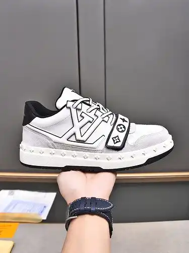 Zapatos masculinos LV 1yu1yu25c1 384445 personalizados
