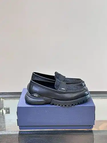 Código de zapatos masculinos Dior 1yu2poo2c4boo talla 39443845 personalizado