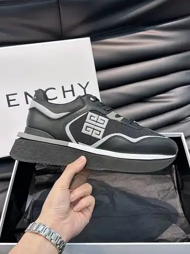 Givenchy Men 's Yard 1yu21yu9cpoooo talla 384445 personalizado