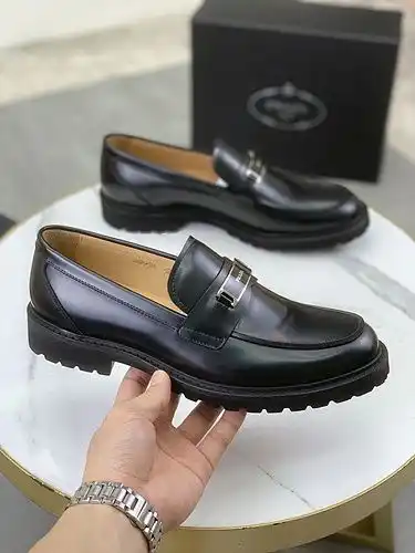 Talla masculina Prada 1yu21yu4epooo talla masculina 39443845 se puede personalizar