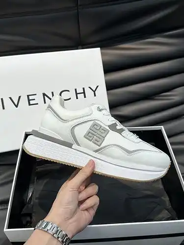Givenchy Men 's Yard 1yu21yu9cpoooo talla 384445 personalizado