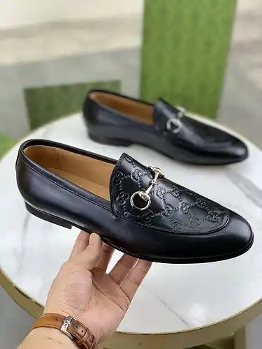 Guqi Leather outsole masculino 1yu21yu4e4poo talla 3944 38 45 46 se puede personalizar