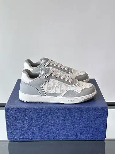 Código de estilo masculino Dior 1yu21yu9b6poo talla 38444546 personalizado
