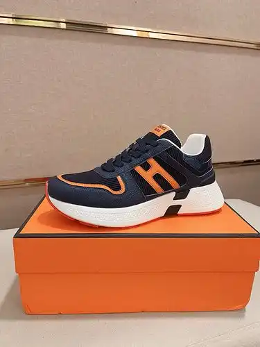 Código de modelo masculino Hermes 1yu222c1yupo talla 3844