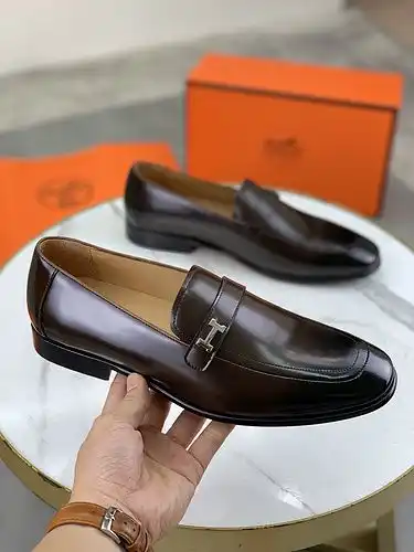 El Código de modelo masculino de la suela exterior de cuero Hermes 1yu21yu4e4po tamaño 3944 38 45 se