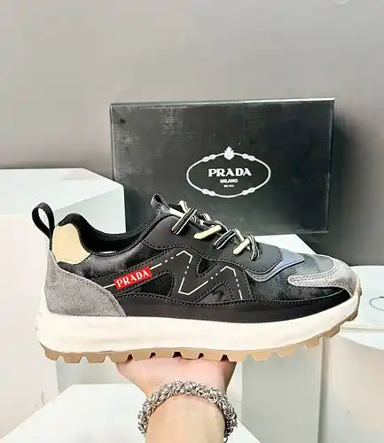 Código de ropa masculina Prada 1yu21yu7b6poo talla 3844