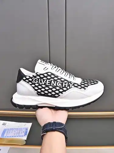 Código de estilo masculino Givenchy 1yu227c1yupo talla 384445 personalizado
