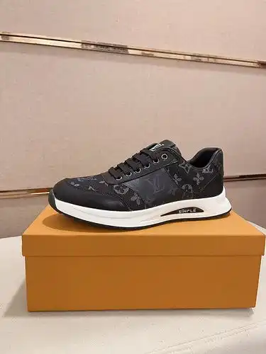 Código masculino LV 1yu222b4poo tamaño 3844