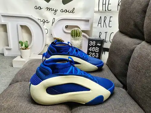 La nueva Sección de lengua de color Adidas Harden Volume 8 ie2697 de la clase corporativa 253d tiene