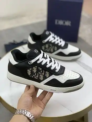 Código de estilo de pareja Dior 1yu224dpoooo talla femenina 354poo hombre 3846 personalizado no reem
