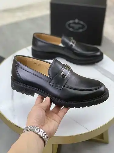 Talla masculina Prada 1yu21yu4epooo talla masculina 39443845 se puede personalizar