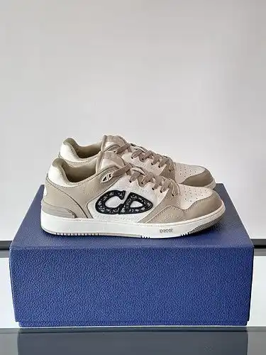 Código de estilo masculino Dior 1yu21yu9b6poo talla 38444546 personalizado