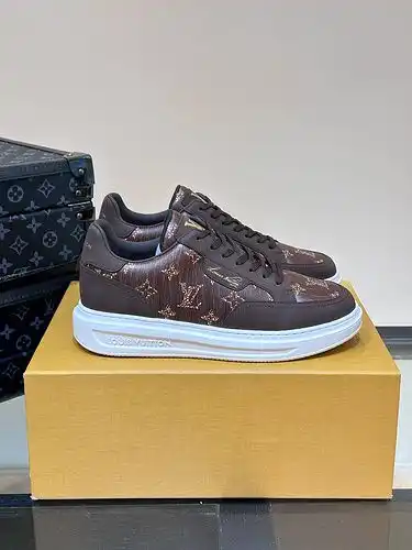 Talla masculina LV 1yu21yu9b4poo personalizada 384445
