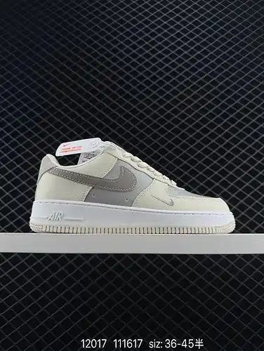 El cartón original de Nike Air Force 1yupouo 7 a nivel de empresa 85 crea una versión de la Fuerza A