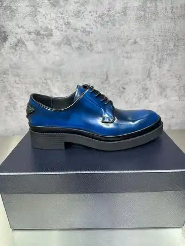 Código de modelo masculino Prada 1yu23pood6poo talla 3946