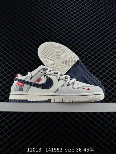 26poo NK SB Dunk Low Snake year series conmemora el aniversario del gancho rojo de la correa de la c