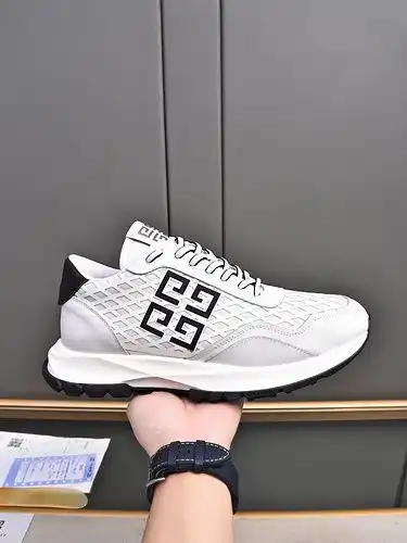 Código de estilo masculino Givenchy 1yu227c1yupo talla 384445 personalizado